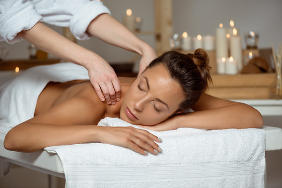 Massagem com velas quentes para 1 no Satsanga Wellness 4* Estoril (Lisboa)