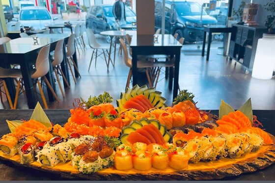 Almoço ou jantar para 2 em Yukimura Sushi Bar em Torres Vedras (Lisboa)