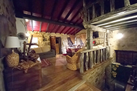 Duas noites em Casa Medieval com pequeno-almoço para 2 em Casas do Pelourinho em Sortelha (Guarda)