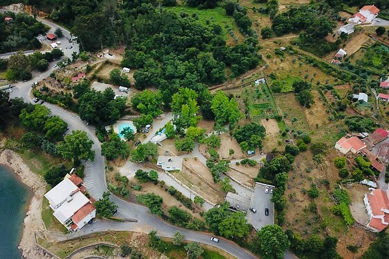 Duas noites em Bungalow para 2 em Parque de Campismo e Caravanismo de Pedrógão Grande em Pedrógão Grande (Leiria)