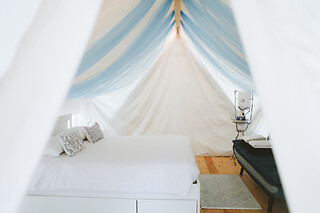 Uma noite em Tipi com pequeno-almoço para 2 no Kabaceira Apartments & Glamping na Lourinhã (Lisboa)