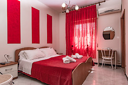 B&B Kamarina Land