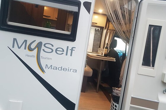 Uma noite em Autocaravana para 2 em Myself Madeira - Medical Engineering Clinic, Lda em Funchal (Madeira)