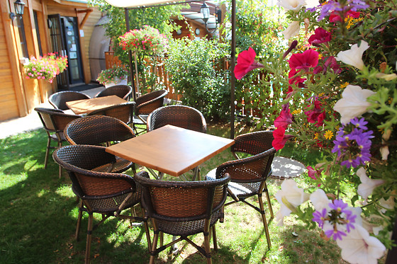 Hôtel les Autanes - photo 1