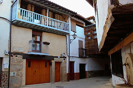 CASA ÁNGEL RIVAS