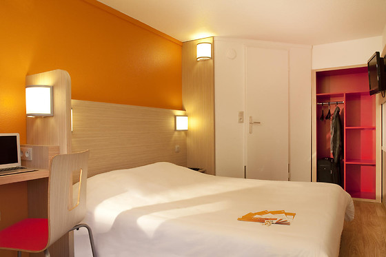 Hôtel Premiere Classe Clermont Sud Aubière - photo 2