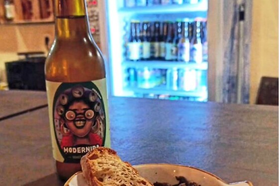 VINOS O BEER/ TAPROOM DE VAMOS A BEER/ QUE PASA MAJA! - photo 7