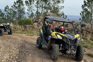 Tour de Buggy Can Am no monte da Atalaia | 2 Pessoas - 30 min | Mountain Adventours, Vila Real