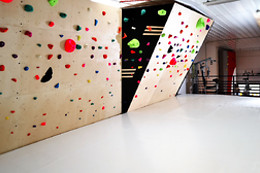 AWESOME BOULDER CENTER