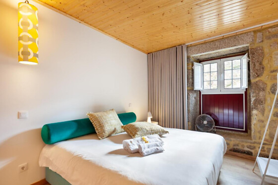 Uma Noite em Quarto Duplo c/ Pequeno-Almoço + Degustação para 2 | Casa do Rancho - Turismo Rural, Paranhos (Braga)