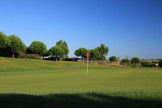 Aula de golfe | 1 pessoa - 30 min | Bom Sucesso Resort***** - Óbidos (Leiria)