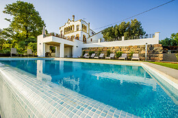 BOLET CASA MODERNISTA