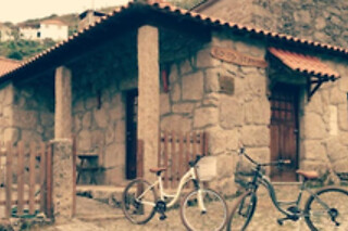 Agroturismo em Mós, Fafe | Estadia familiar com pequeno-almoço - Casa de Fora