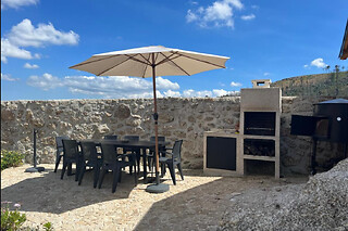 Enoturismo a 2 na Villa Seara | 1 noite em quarto duplo com prova de vinho e tapas | Celorico de Basto