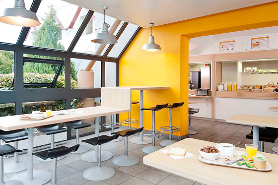 hotelF1 Lyon Bourgoin-Jallieu - photo 4
