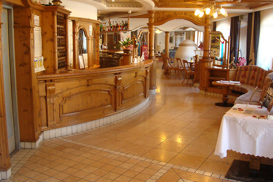 Family Hotel La Perla - photo 6