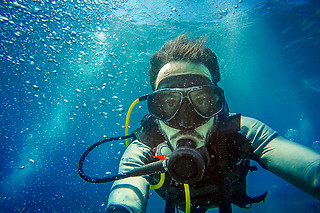 Batismo de mergulho no mar com exploração subaquática | Para 2 - 3h | Ecoalga - Porto Covo