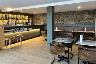 Uma noite em casa com um quarto com pequeno-almoço para 2 em Hotel Quinta da Tulha em Guimarães