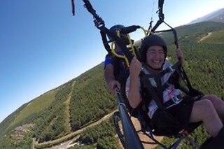Batismo de voo de parapente em Montalegre | para 2 - 1h | Landfor Adventure Sports (Vila Real)