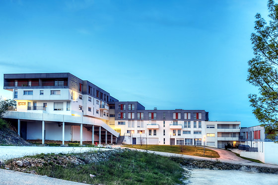 Zenitude Hôtel-Résidences : Les Hauts du Chazal *** - photo 4