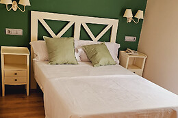 HOTEL MATALEÑAS