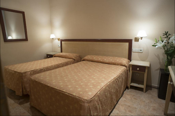 HOSTAL BIANCO - photo 3