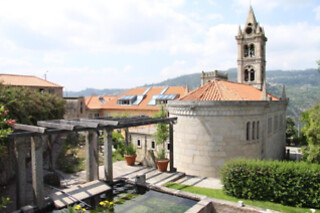 Uma noite em suite com pequeno-almoço para 2 | Casa da Quinta da Calçada - Cinfães (Viseu)