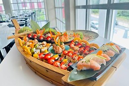 MÚA HITO SUSHI LOUNGE