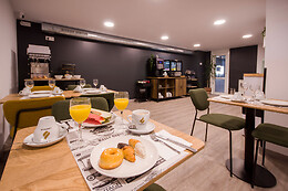 U-HOTEL DARÍO LUGO