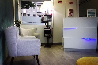 Massagem relaxante facial ou Massagem parcial nas costas para 1 | LX2 Clínica (Lisboa)