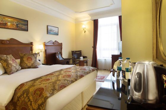 Hotel Empire Palace - photo 16
