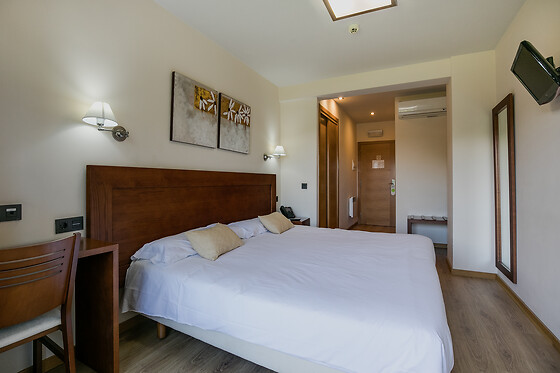HOTEL RURAL CAMPANIOLA - photo 0