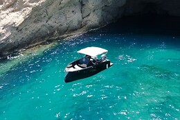 BLACK BOATS IBIZA
