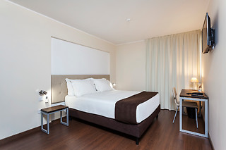 Uma noite em quarto duplo com pequeno-almoço e um jantar para 2 em In Gold Hotel & Spa**** em Águeda (Aveiro)