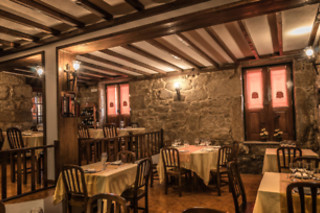 Uma noite com pequeno almoço e refeição para 2 em Casa do Castelo - Belmonte (Castelo Branco)