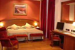 HOTEL PALACIO DE LA MAGDALENA