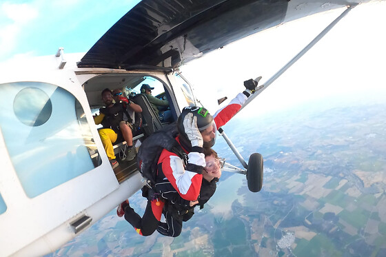 I JUMP SKYDIVE PURA VIDA - photo 5