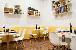 RESTAURANTE ENTRE PÁGINAS