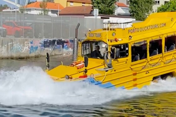 Um passeio turístico em anfíbio para 2 em Porto Duck Tours em Vila Nova de Gaia (Porto)