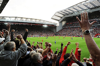Liverpool FC Estadia - 1 jogo + 1 noite