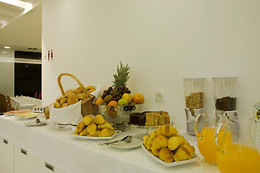 HOTEL GENESIS