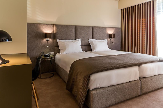 4615 HOTEL - photo 0