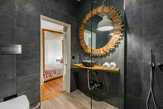 Uma noite em Mansão Histórica com pequeno-almoço para 2 em 19 Tile Boutique House em Caldas da Rainha (Leiria)