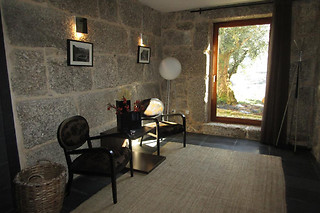 Uma noite em quarto superior com pequeno-almoço para 2 em Quinta do Medronheiro (Viseu)