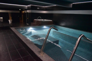 1 noite romântica a Dois com vista para o Douro | Douro Marina Hotel & Spa - Resende (Viseu)