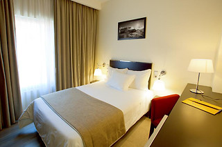 Uma noite em quarto duplo com pequeno-almoço para 2 em Hotel São Pedro*** em Arouca (Aveiro)
