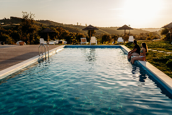 Uma noite em Tenda Glamping com jantar e acesso ao Wellness Center no Gavião Nature Village, distrito de Portalegre) | 2 Pessoas