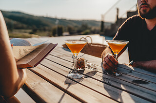 Uma noite em Tenda Glamping com jantar e acesso ao Wellness Center no Gavião Nature Village, distrito de Portalegre) | 2 Pessoas