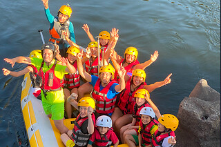 Rafting + Prova de vinho + Petiscos em Melgaço | Para 3 pessoas - 3h | CoralTours Minho