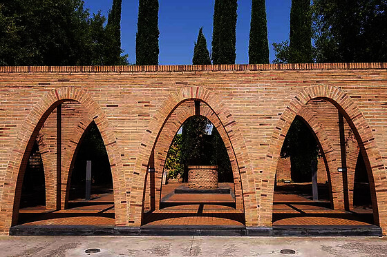 BODEGA PIRINEOS - photo 0